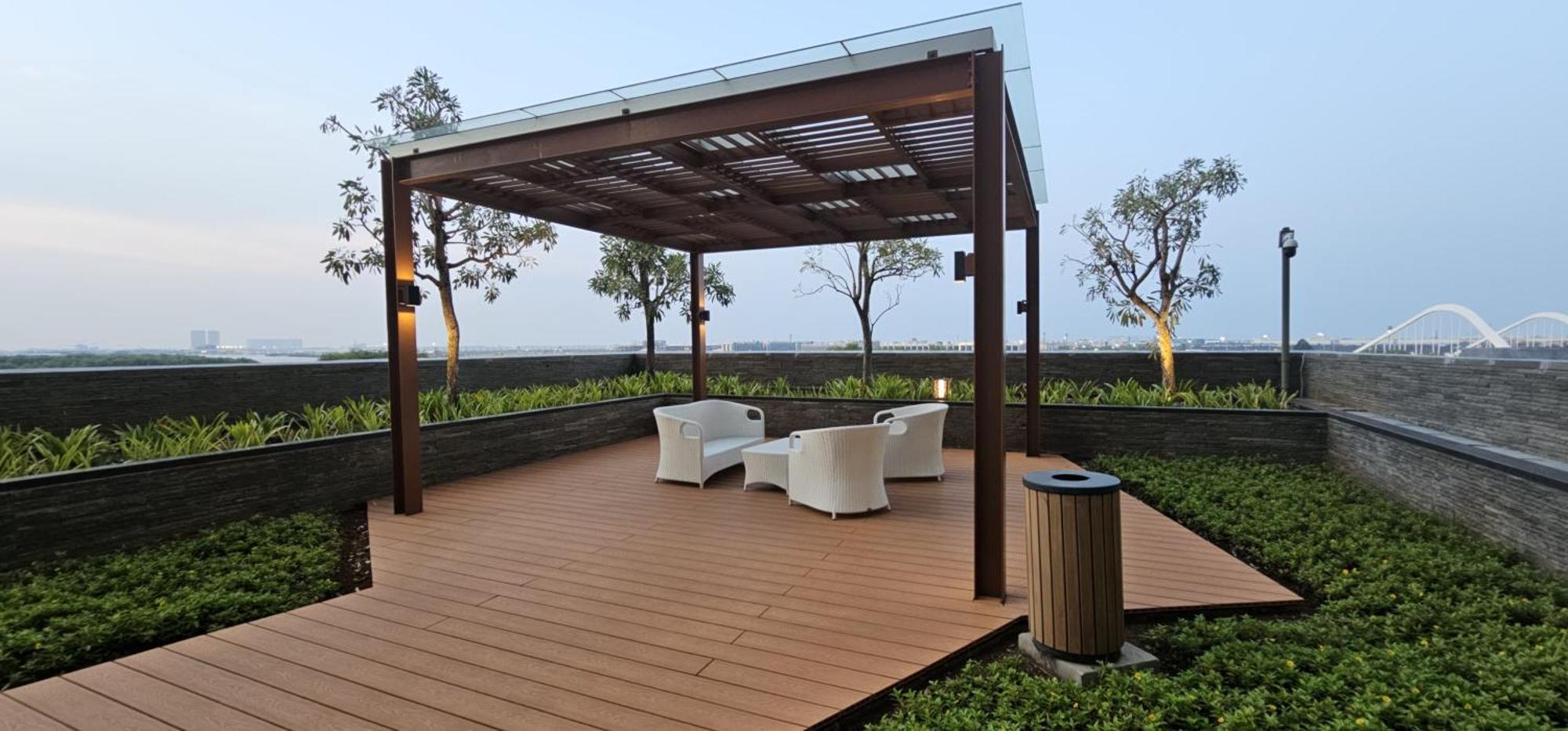 Studio Sea View Apartment At Gold Coast Pik By Mysweethome Jakarta Exteriör bild