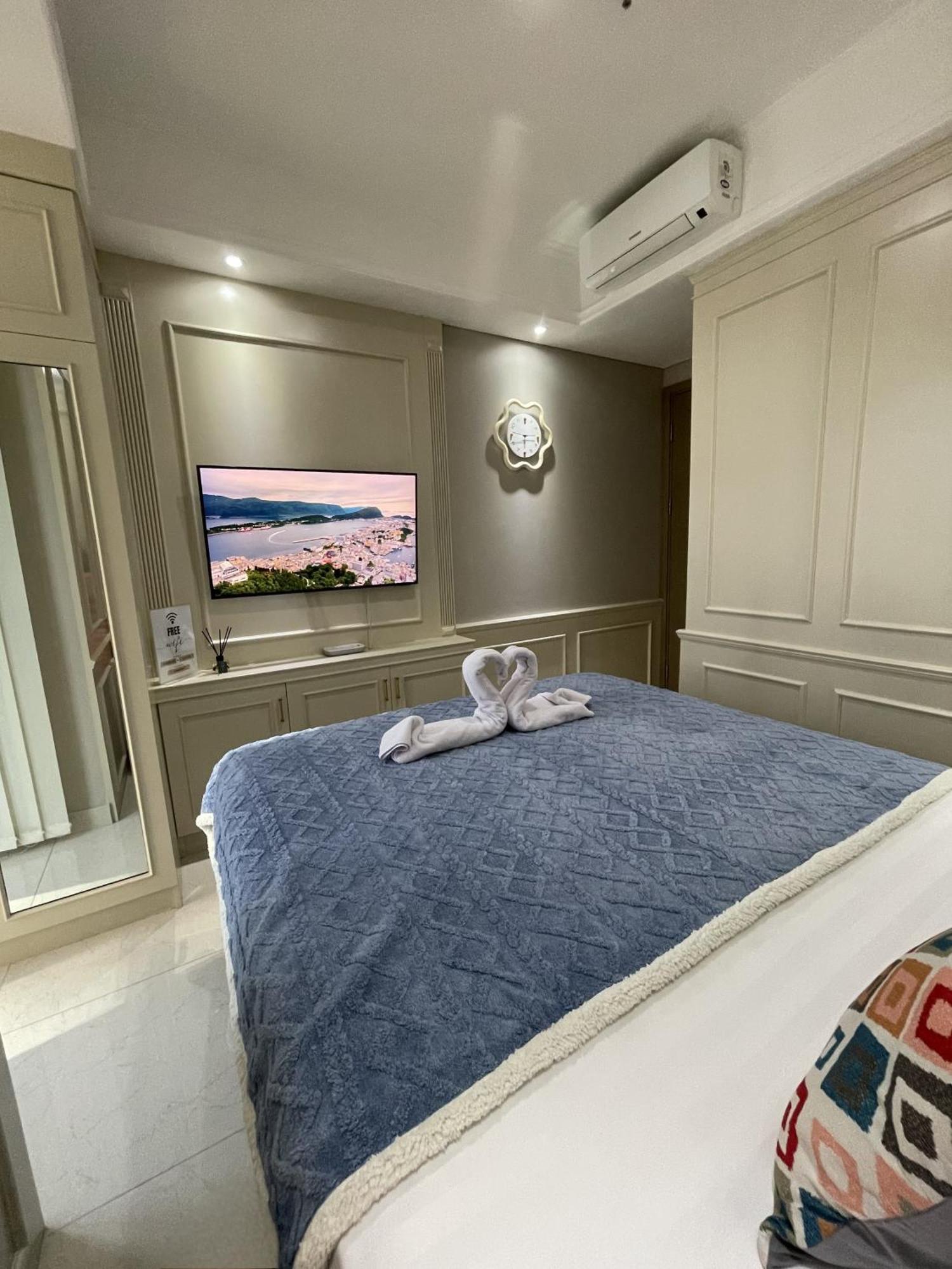 Studio Sea View Apartment At Gold Coast Pik By Mysweethome Jakarta Exteriör bild