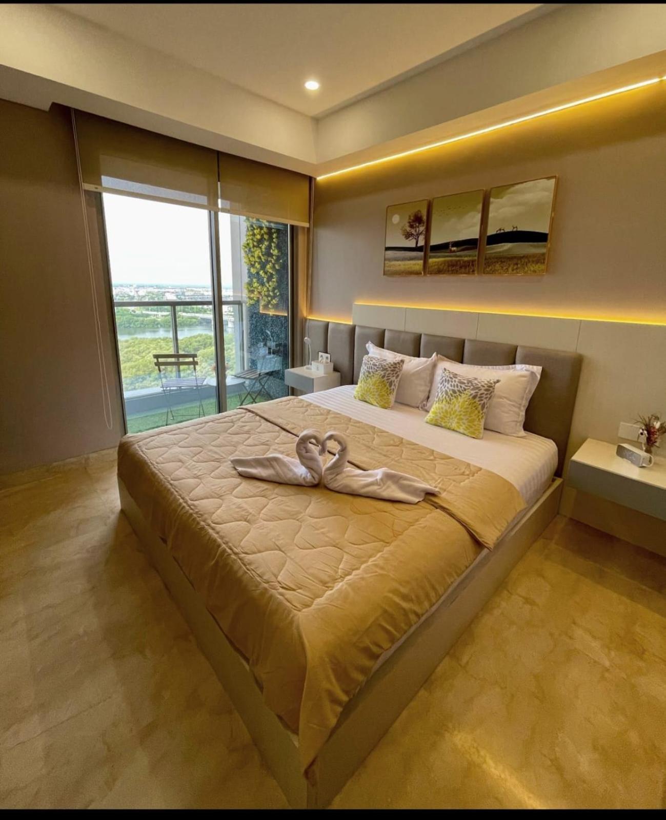 Studio Sea View Apartment At Gold Coast Pik By Mysweethome Jakarta Exteriör bild